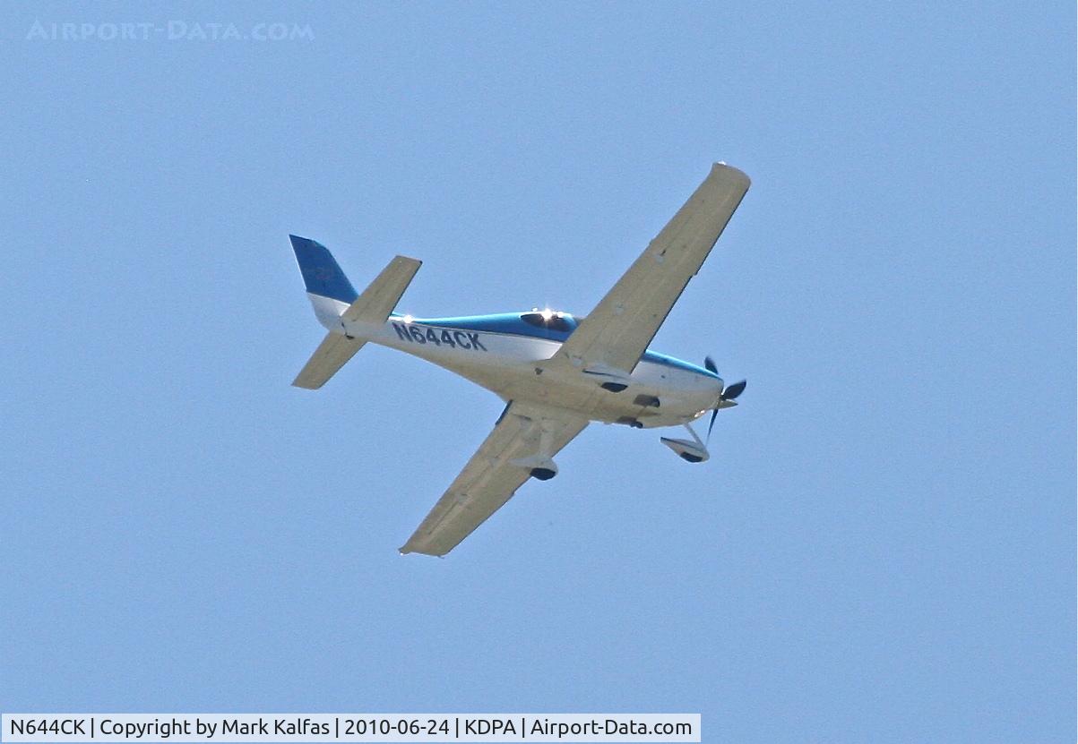 N644CK, 2010 Cirrus SR22 C/N 3644, CIRRUS DESIGN CORP SR22 N644CK overflying KDPA.