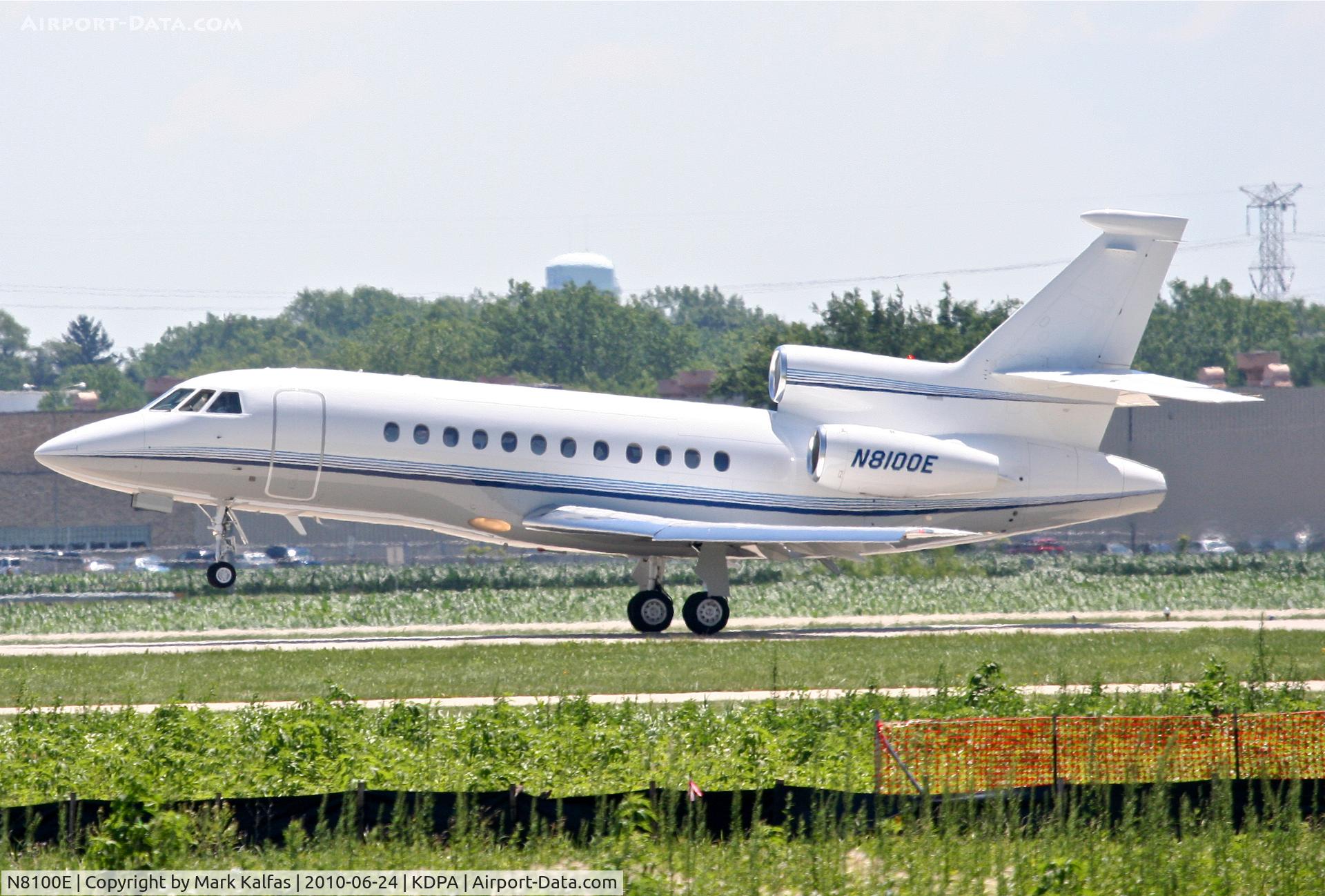 N8100E, 1996 Dassault Falcon 900EX C/N 04, Emerson Electric FALCON 900 EX, N8100E departing 2L KDPA.
