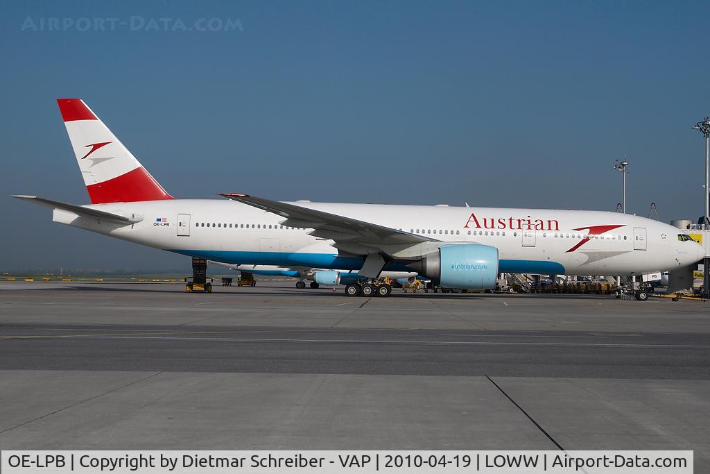OE-LPB, 1998 Boeing 777-2Z9/ER C/N 28699, Austrian Airlines Boeing 777-200