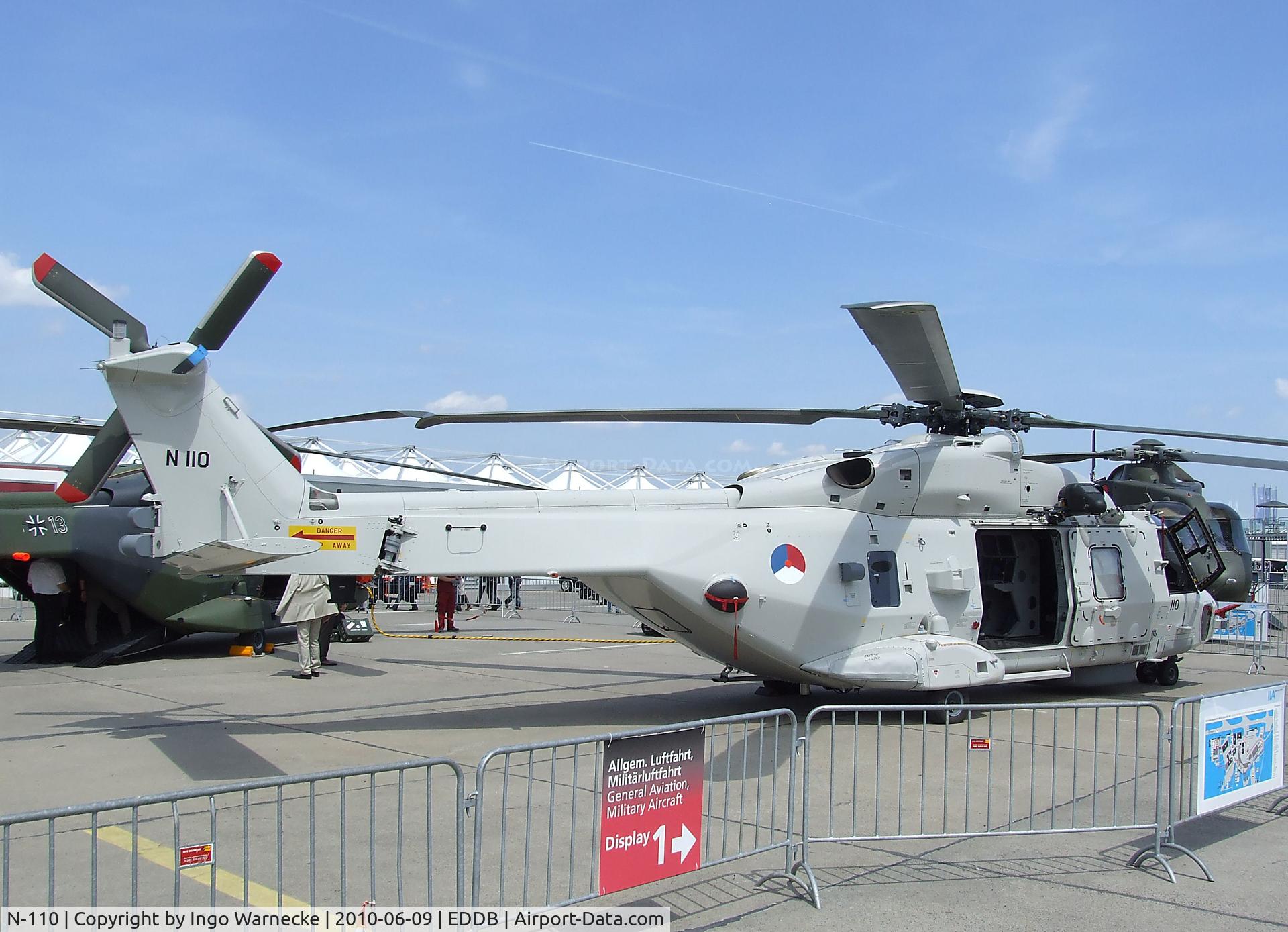 N-110, NHI NH-90 NFH Caiman C/N 1110, NHI NH90 NFH of the Dutch navy (Marine Luchtvaartdienst) at ILA 2010, Berlin