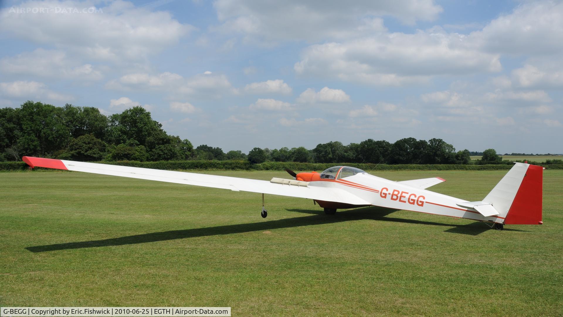 G-BEGG, 1976 Scheibe SF-25E Super Falke C/N 4326, G-BEGG visiting Shuttleworth (Old Warden) Airfield 