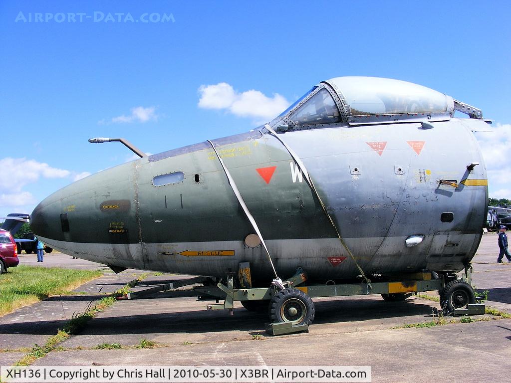 XH136, 1959 English Electric Canberra PR.9 C/N SH1726, English Electric Canberra PR9