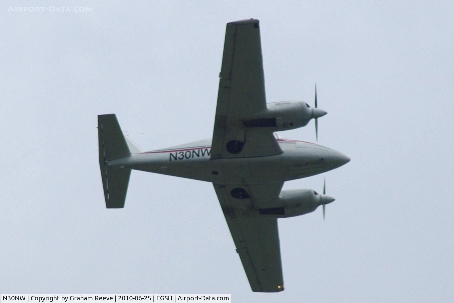 N30NW, 1964 Piper PA-30 Twin Comanche Twin Comanche C/N 30-312, Going round after aborting landing due to gear problems.