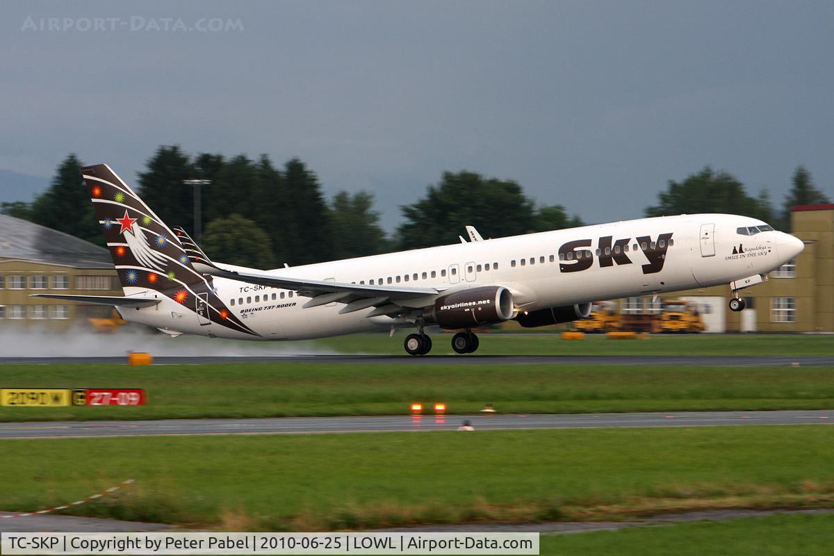 TC-SKP, 2009 Boeing 737-94X/ER C/N 36087, sky