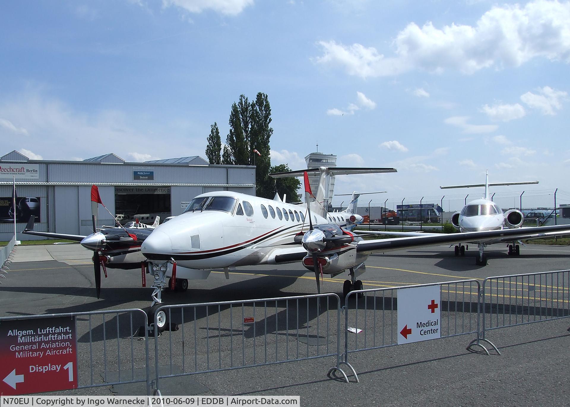 N70EU, Hawker Beechcraft 350 King Air (B300) C/N FL-700, Beechcraft King Air 350i at ILA 2010, Berlin