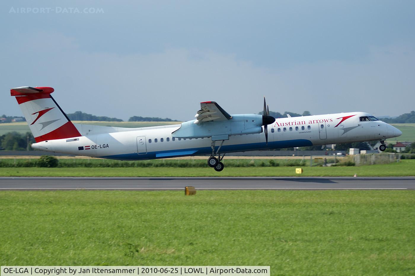 OE-LGA, 1999 De Havilland Canada DHC-8-402Q Dash 8 C/N 4014, OE-LGA @ Linz