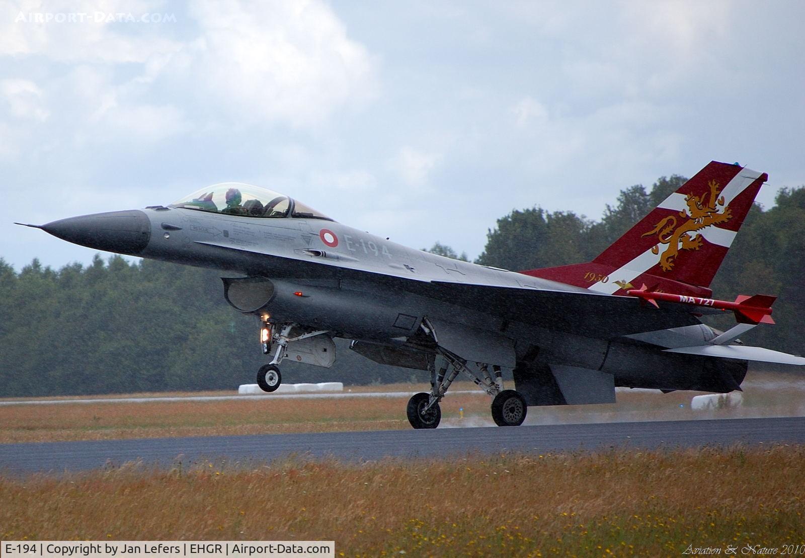 E-194, SABCA F-16A Fighting Falcon C/N 6F-21, Special Colors