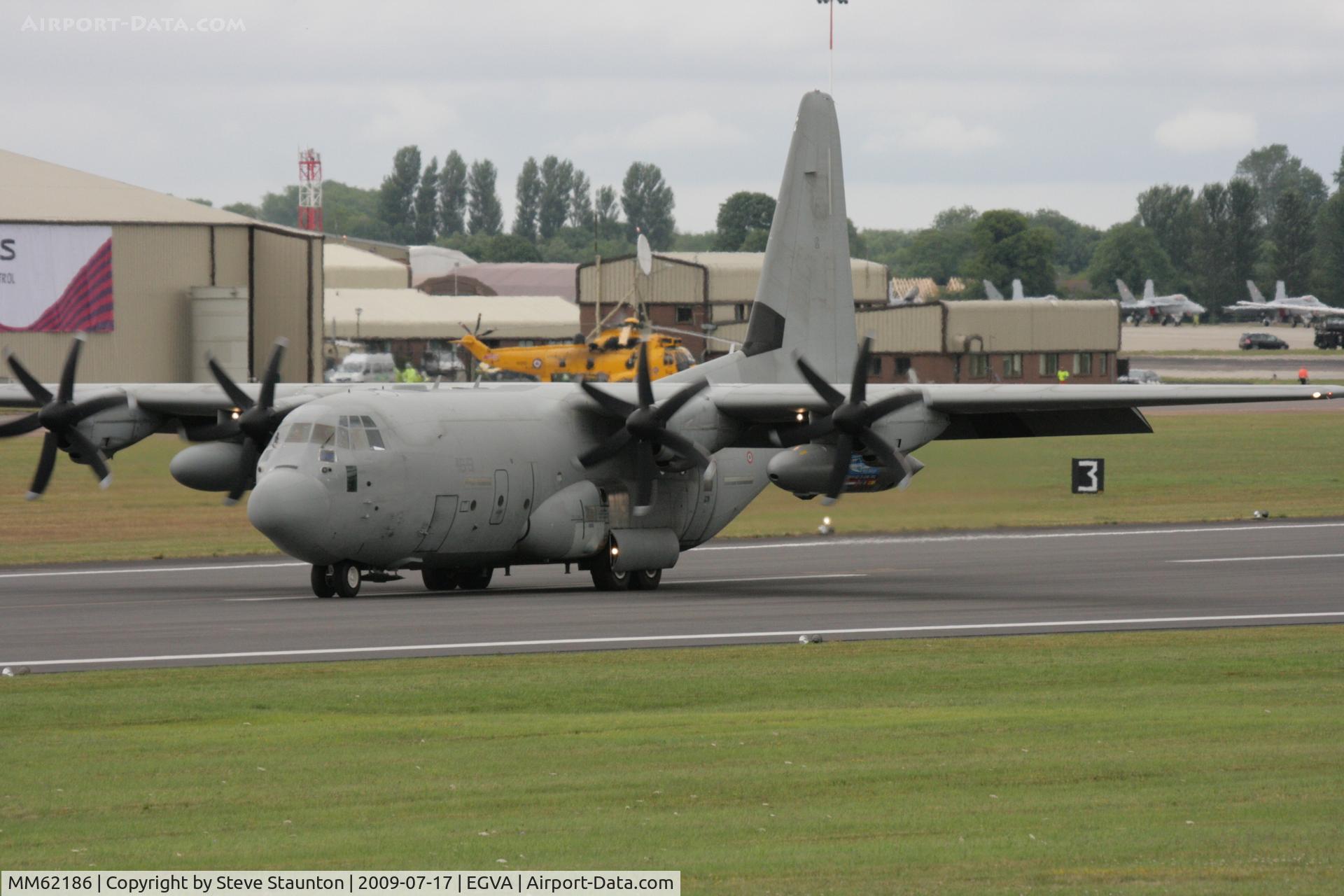 MM62186, Lockheed Martin C-130J-30 Super Hercules C/N 382-5520, Taken at the Royal International Air Tattoo 2009