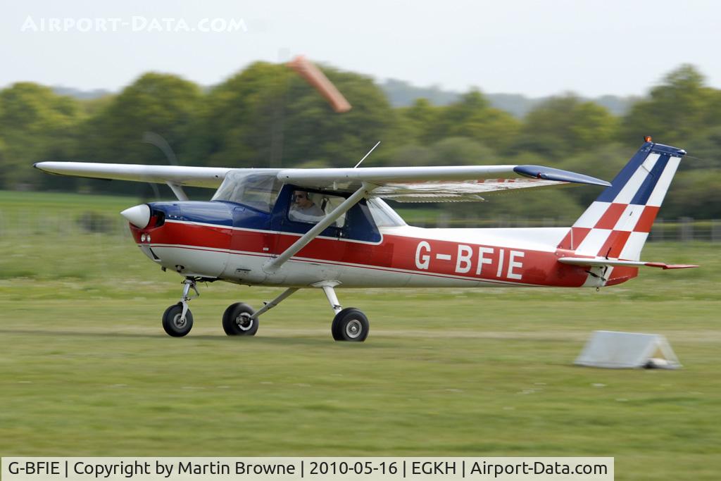 G-BFIE, 1977 Reims FRA150M Aerobat C/N 0331, SHOT AT HEADCORN