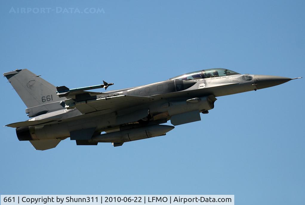 661, Lockheed Martin F-16DJ Fighting Falcon C/N RD-1, On take off djuring Garuda 2010 Exercice...