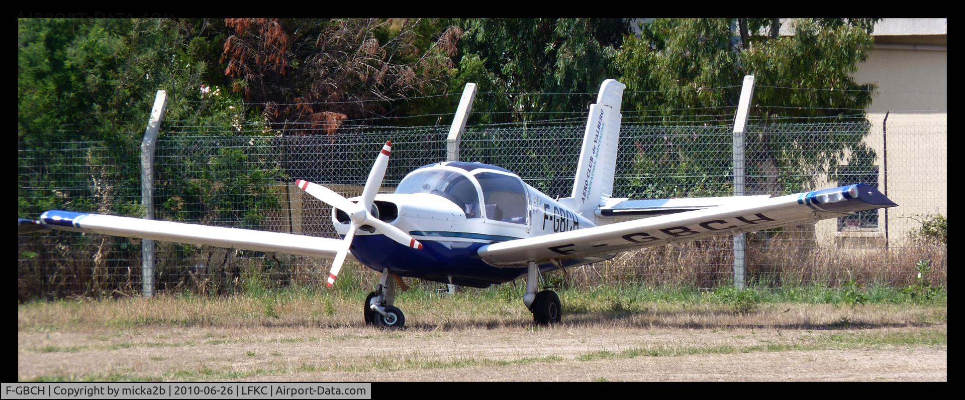 F-GBCH, Socata Rallye 180T Galerien C/N 3134, Parked.