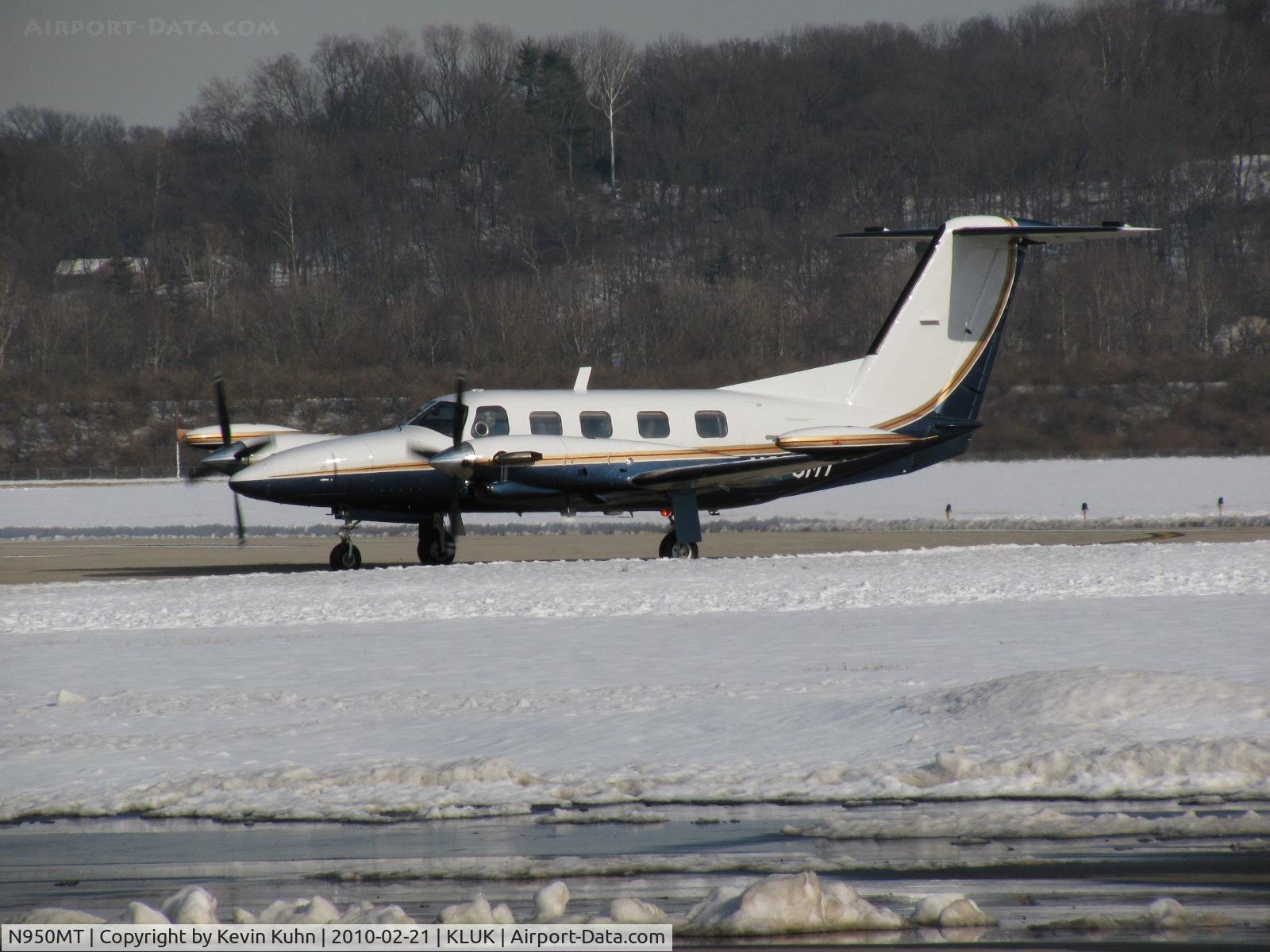N950MT, 1985 Piper PA-42-720 Cheyenne IIIA C/N 42-5501023, Mike Tango