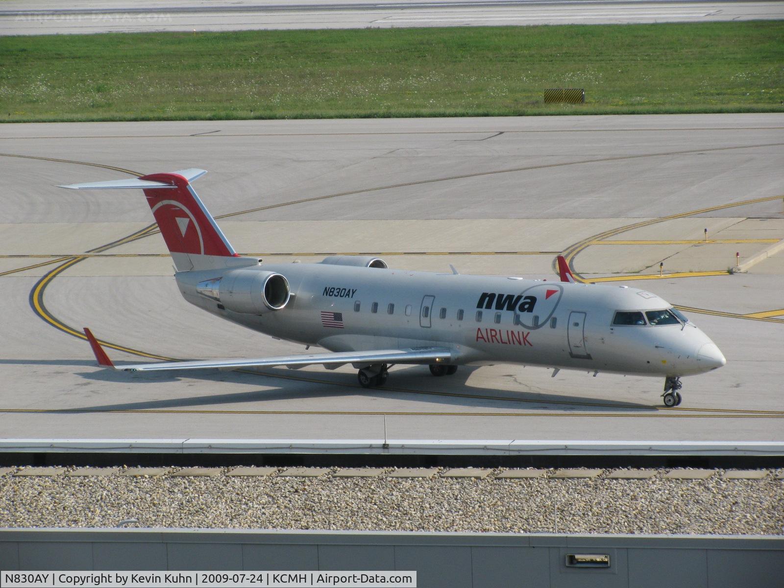 N830AY, 2005 Bombardier CRJ-200ER (CL-600-2B19) C/N 8030, then old(ish) colors, but I've still been seeing FLG jets in this scheme currently