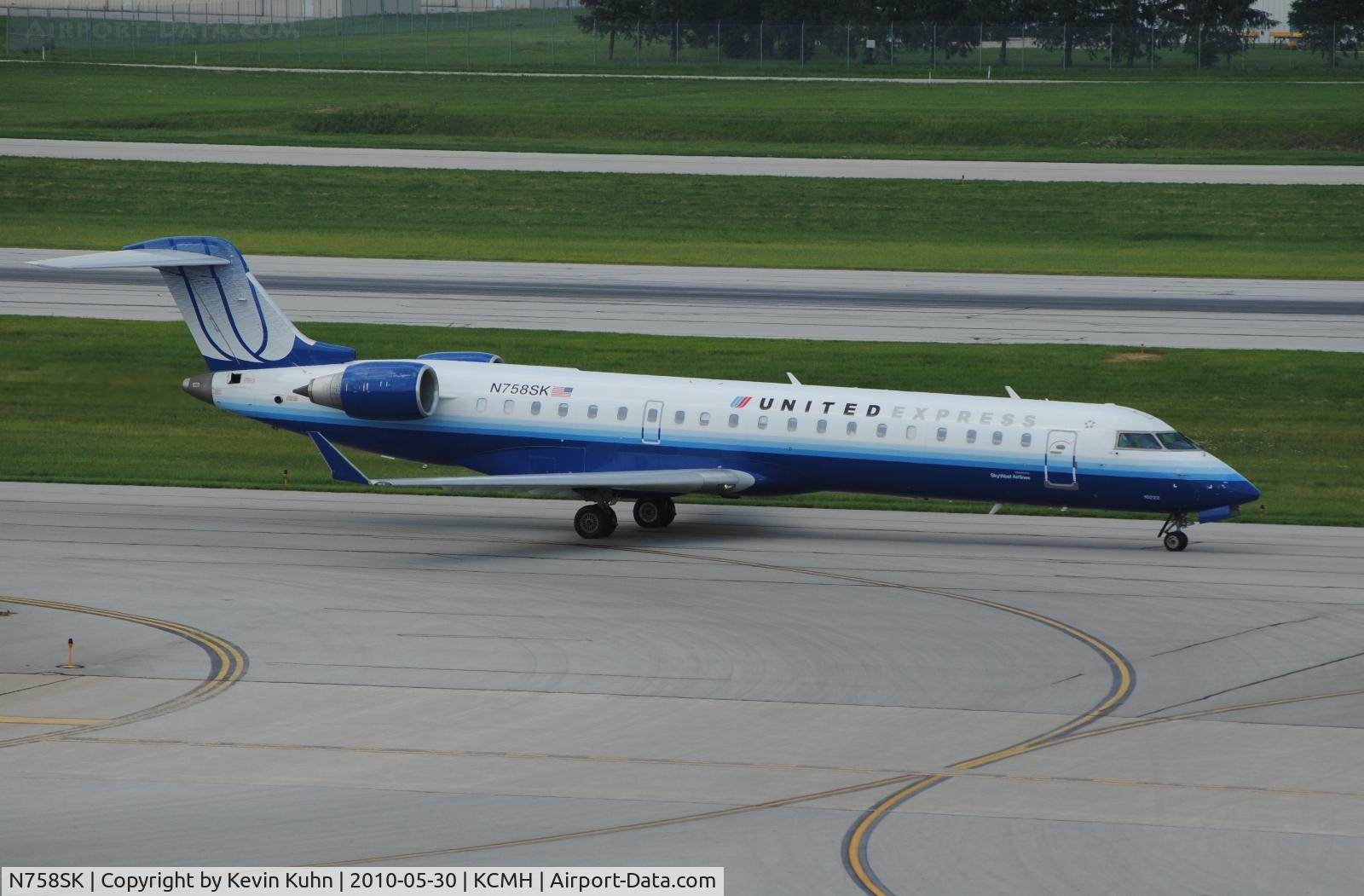 N758SK, 2005 Bombardier CRJ-701ER (CL-600-2C10) Regional Jet C/N 10222, United Express