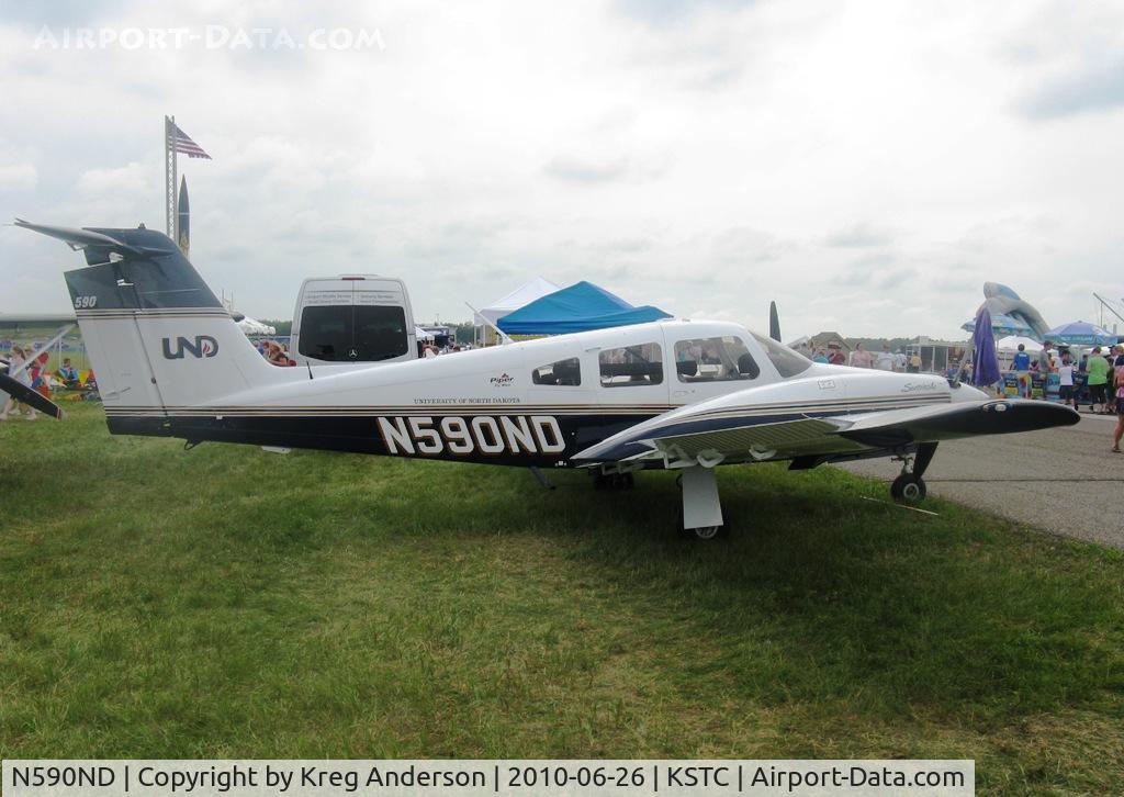 N590ND, 2009 Piper PA-44-180 Seminole C/N 4496269, The Great Minnesota Airshow 2010.