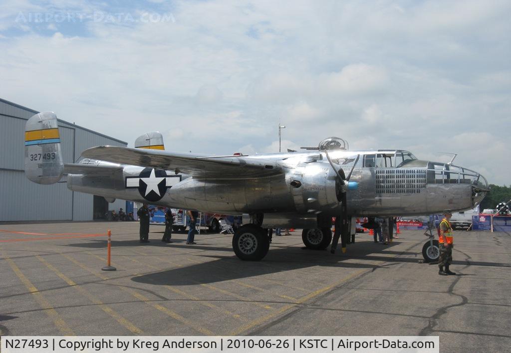 N27493, 1944 North American TB-25K Mitchell C/N 44-29869/108-33144, The Great Minnesota Airshow 2010.