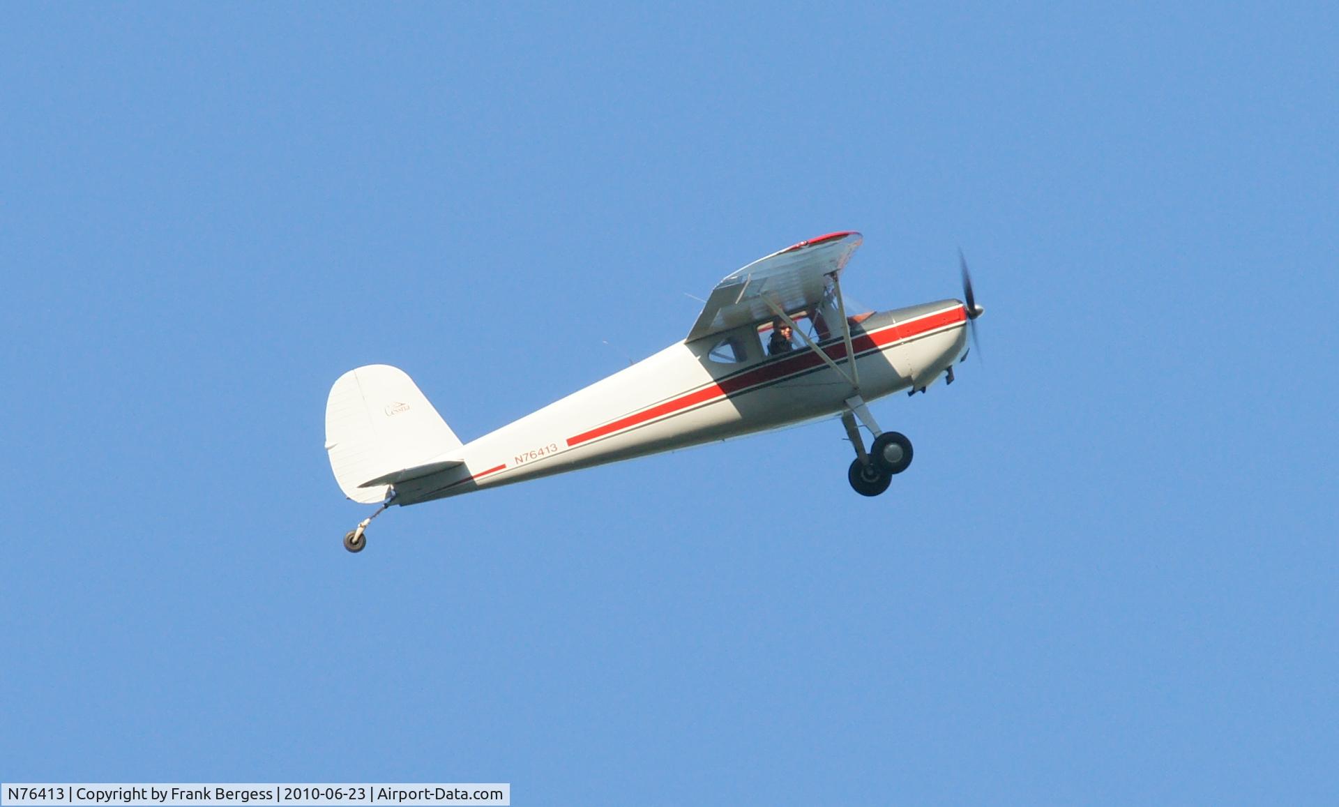 N76413, 1946 Cessna 140 C/N 10839, Sony A900 with SAL 70-400G Lense
Plane saw me photographing and circled!