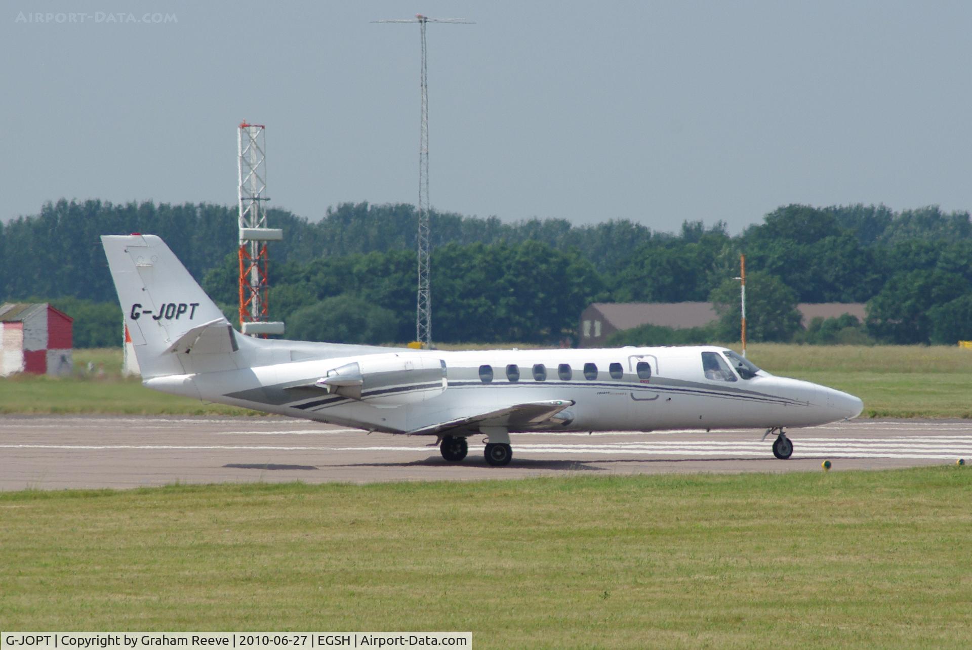 G-JOPT, 1992 Cessna 560 Citation V C/N 560-0159, Departing on a very hot day.