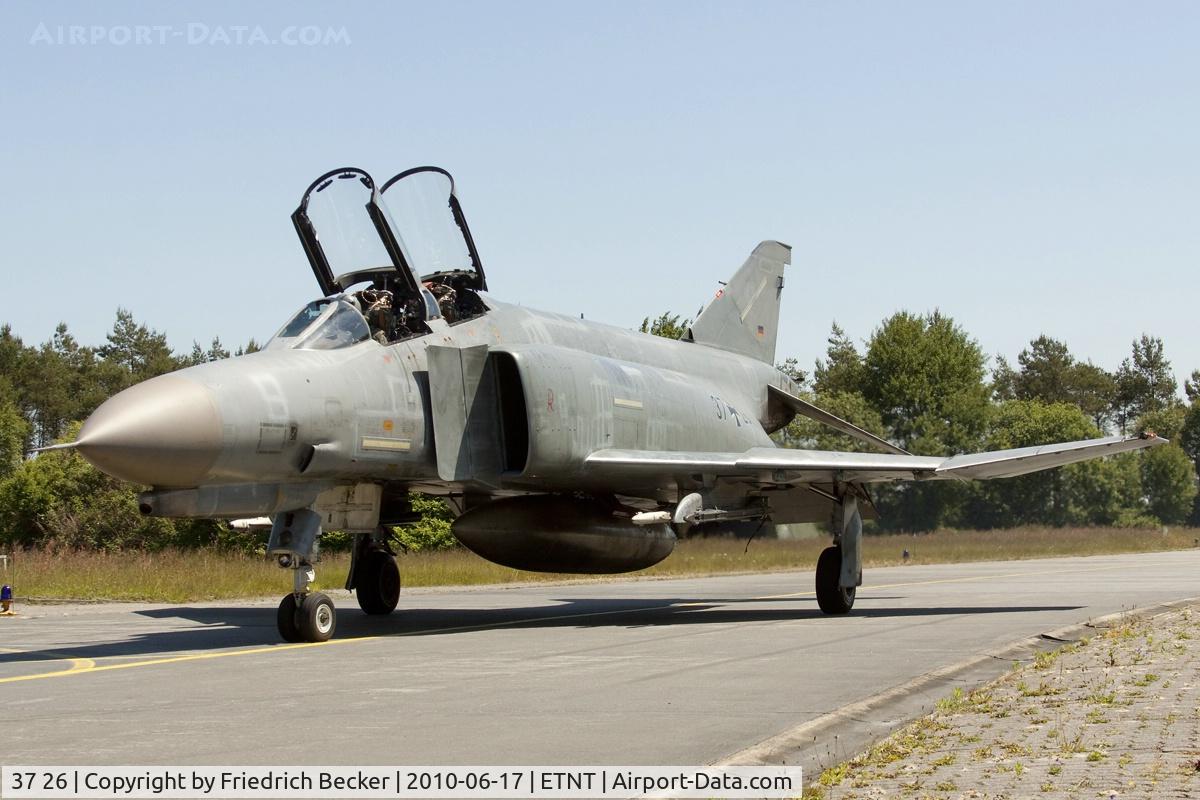 37 26, 1972 McDonnell Douglas F-4F Phantom II C/N 4413, taxying to its parking position