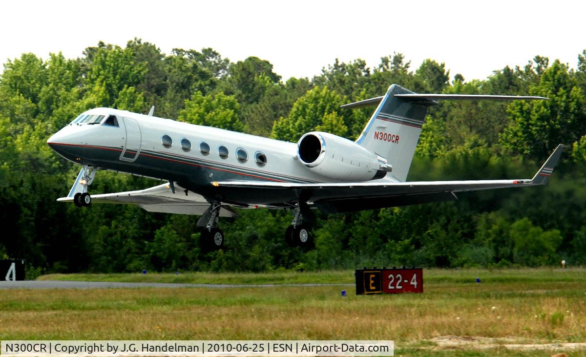 N300CR, 2000 Gulfstream Aerospace G-IV C/N 1401, Lift off at Easton MD