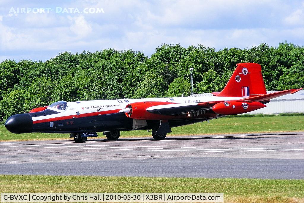 G-BVXC, 1956 English Electric Canberra B(I)8/B.6 Mod C/N EEP71470, lineing up ready for its fast taxy run