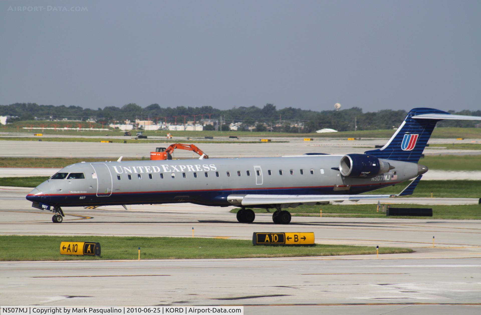 N507MJ, 2003 Bombardier CRJ-701 (CL-600-2C10) Regional Jet C/N 10017, CL-600-2C10