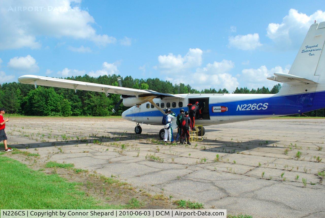 N226CS, 1968 De Havilland Canada DHC-6-200 Twin Otter C/N 198, Otter at Carolinafest