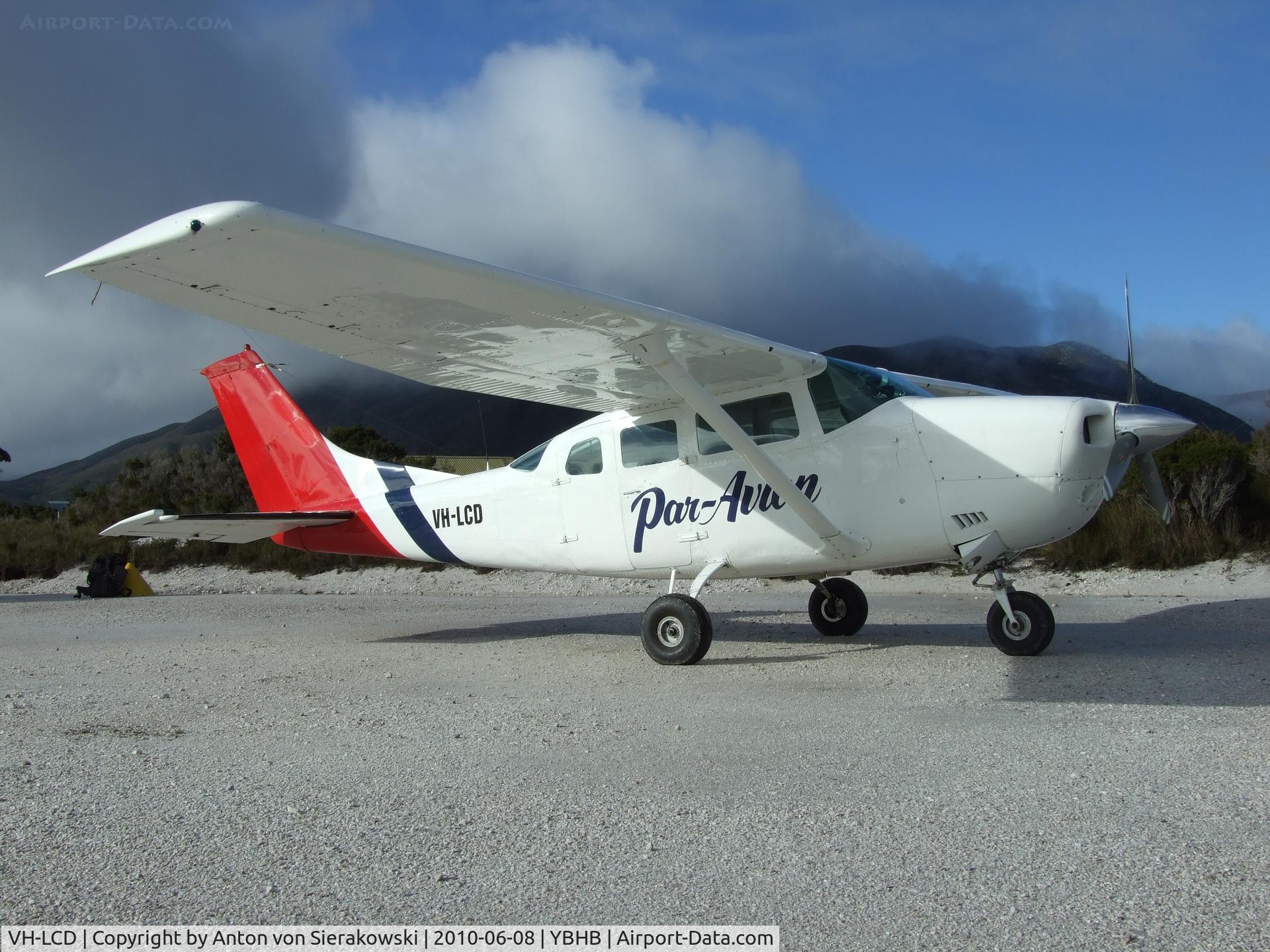 VH-LCD, 1978 Cessna U206G Stationair C/N U20604523, Par-Avion VH-LCD Cessna U206G 'Stationair 6' at remote Melaleuca Strip (YBHB) in Tas SW Wilderness NP.