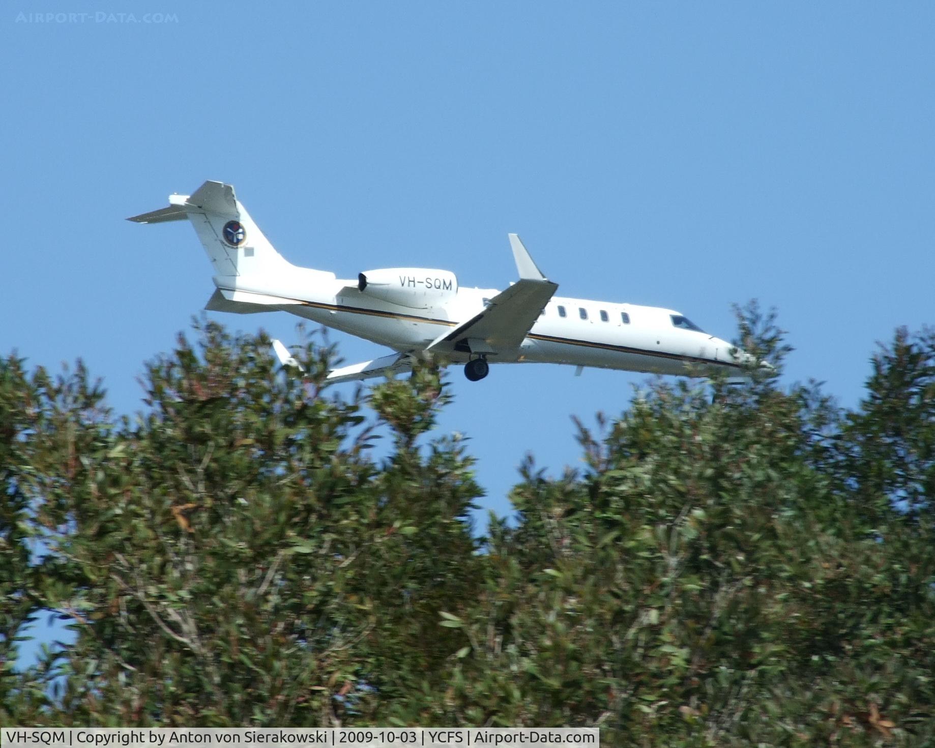 VH-SQM, 1999 Learjet 45 C/N 45-035, VH-SQM @ YCFS Learjet 45 On finals to runway 21. Singapore Flying College