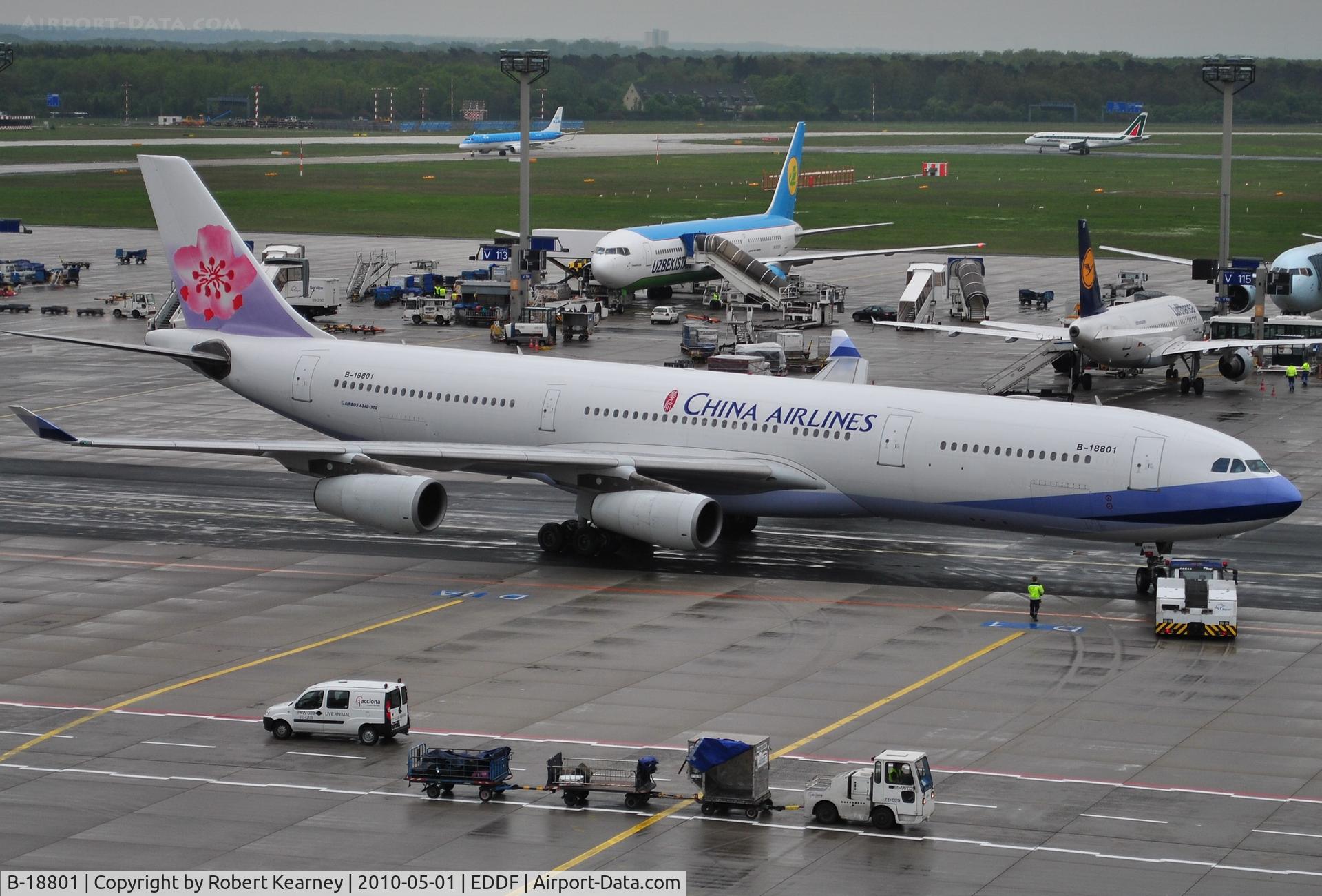 B-18801, 2001 Airbus A340-313 C/N 402, China Airliners on push-back