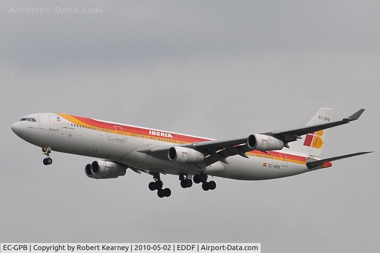 EC-GPB, 1997 Airbus A340-313X C/N 193, Iberia on short finals