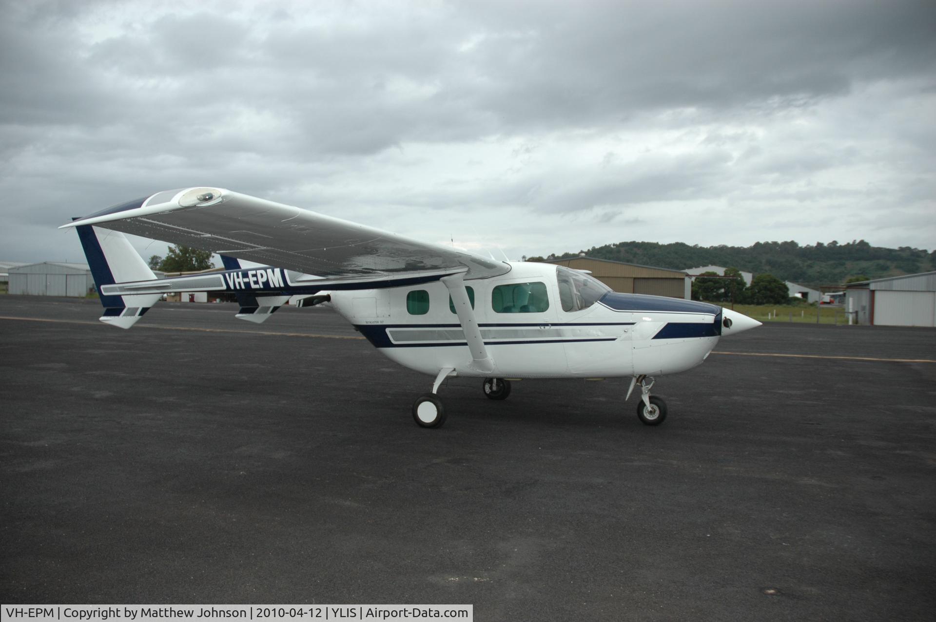 VH-EPM, 1973 Cessna 337G Super Skymaster C/N 33701507, VH-EPM at Lismore.