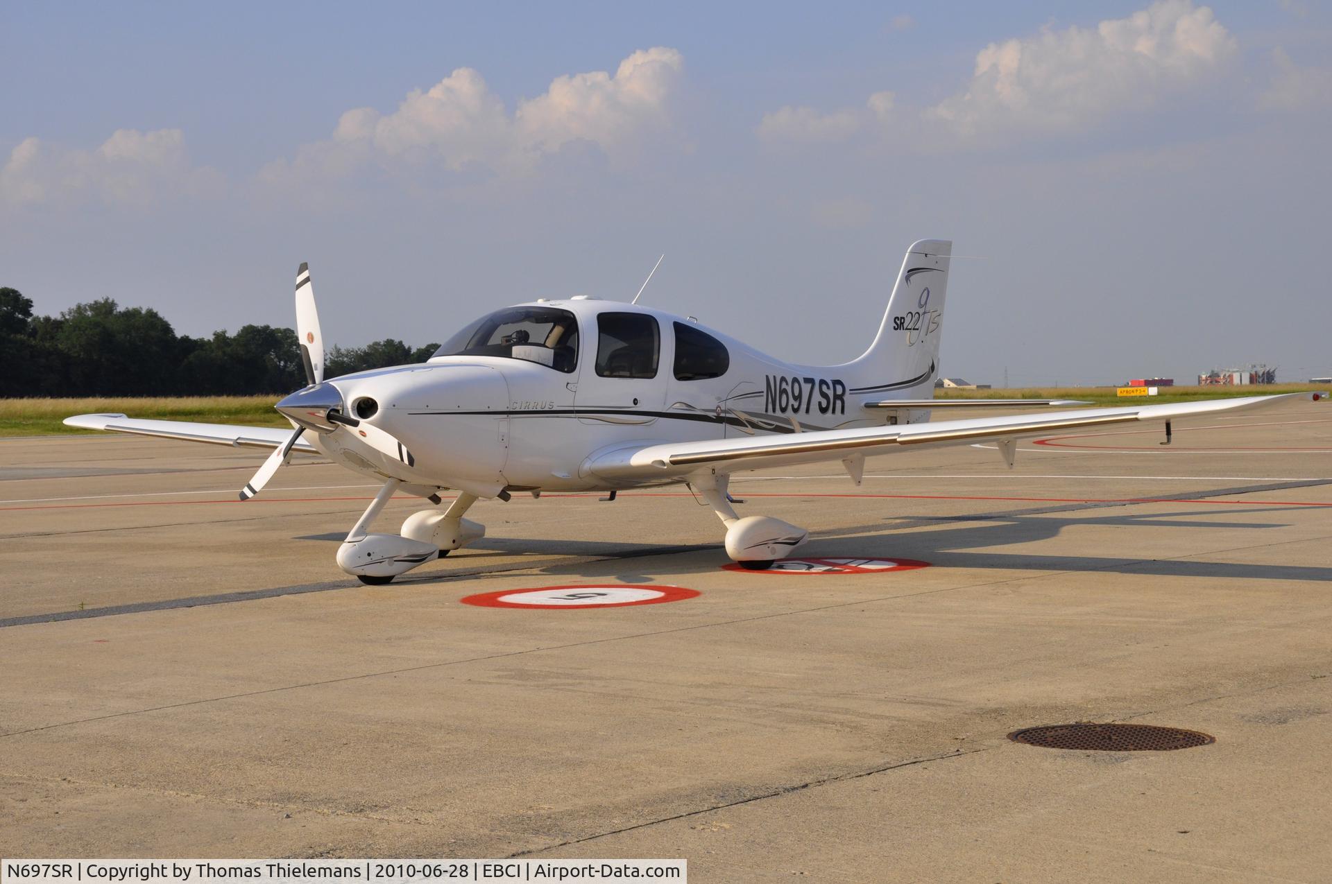 N697SR, 2006 Cirrus SR22 GTS C/N 1827, /