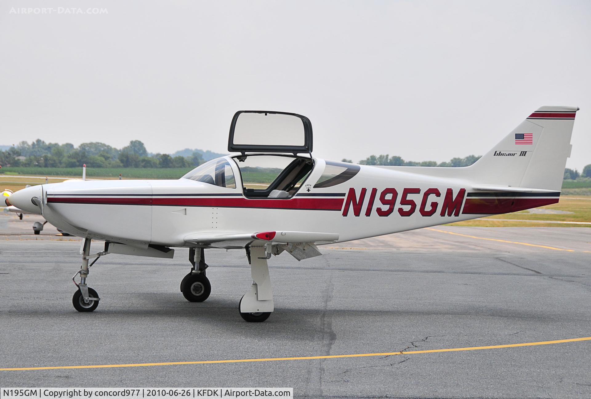 N195GM, 1994 Stoddard-Hamilton Glasair III C/N GM-4, Seen at KFDK on 6/26/2010