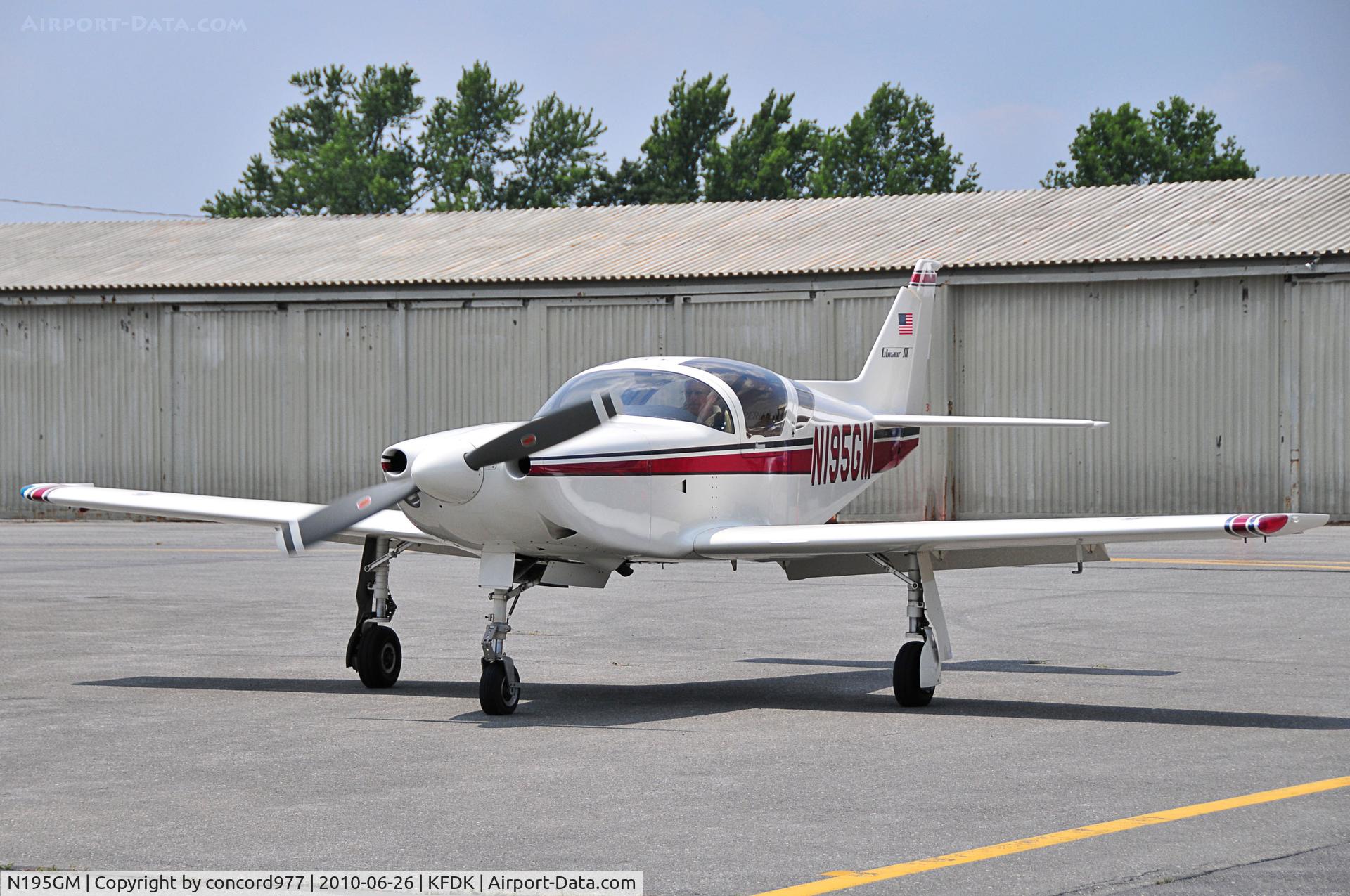 N195GM, 1994 Stoddard-Hamilton Glasair III C/N GM-4, Seen at KFDK on 6/26/2010