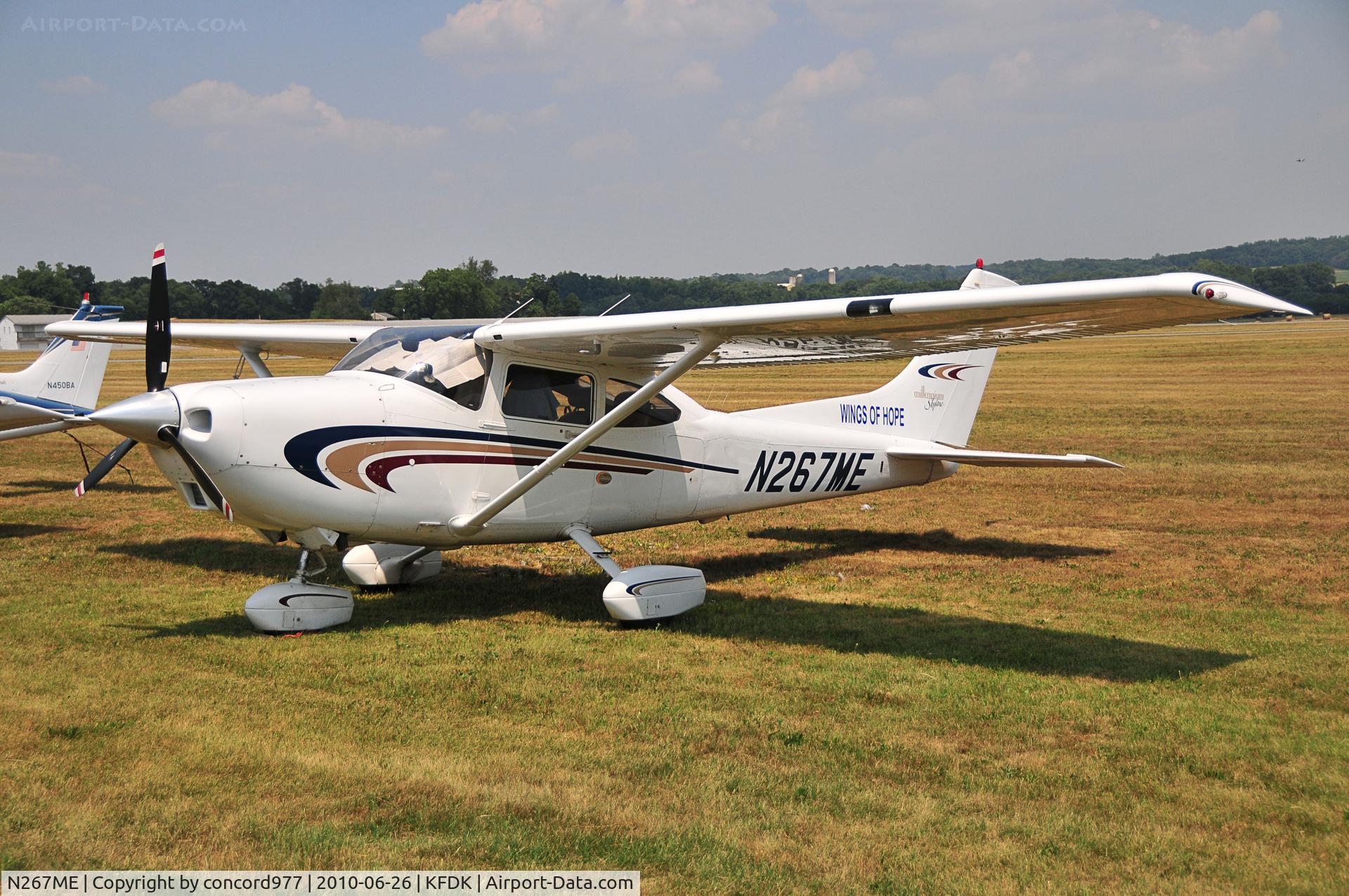 N267ME, 2000 Cessna 182S Skylane C/N 18280774, Seen at KFDK on 6/26/2010