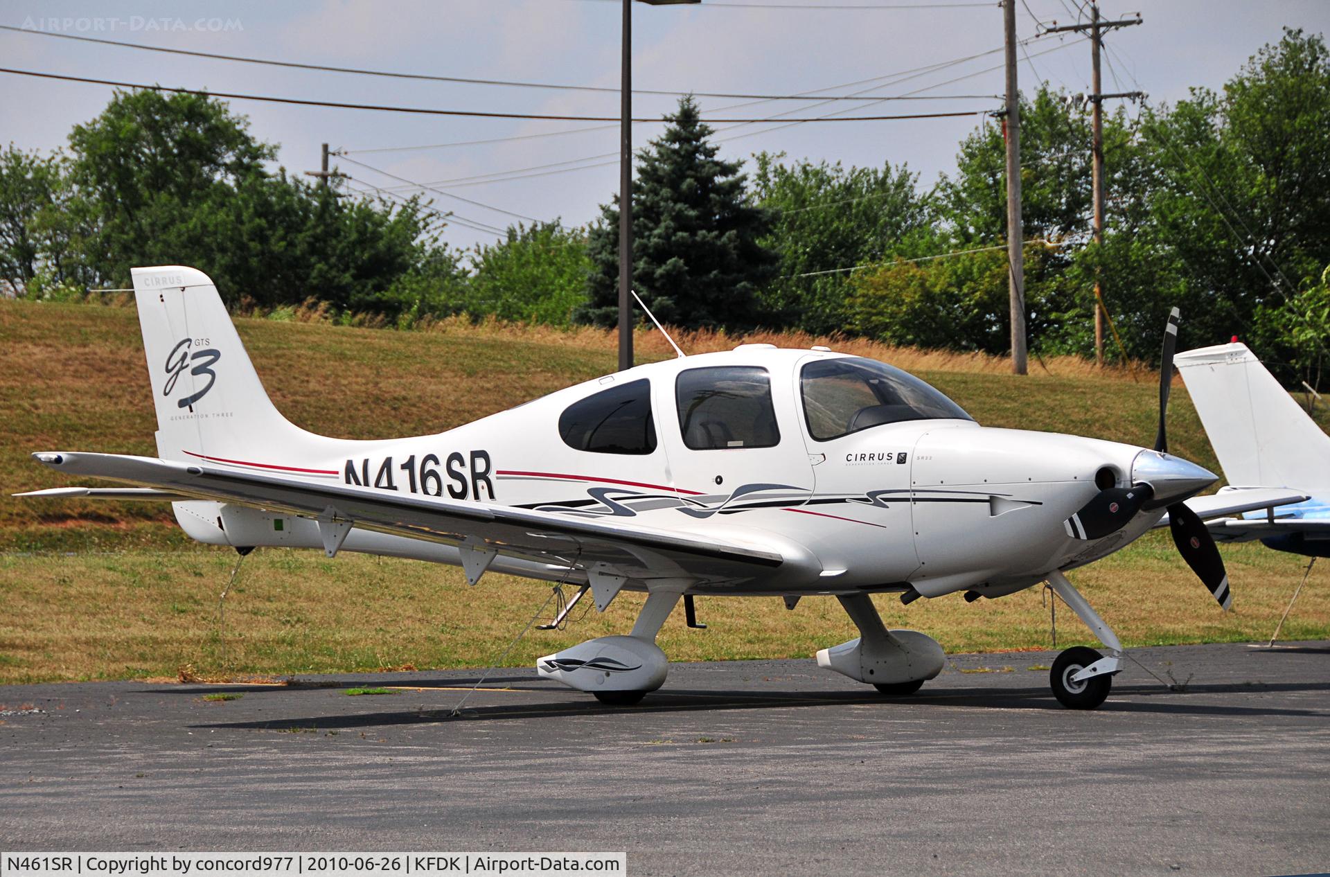 N461SR, 2007 Cirrus SR22 G3 Turbo C/N 2604, Seen at KFDK on 6/26/2010
