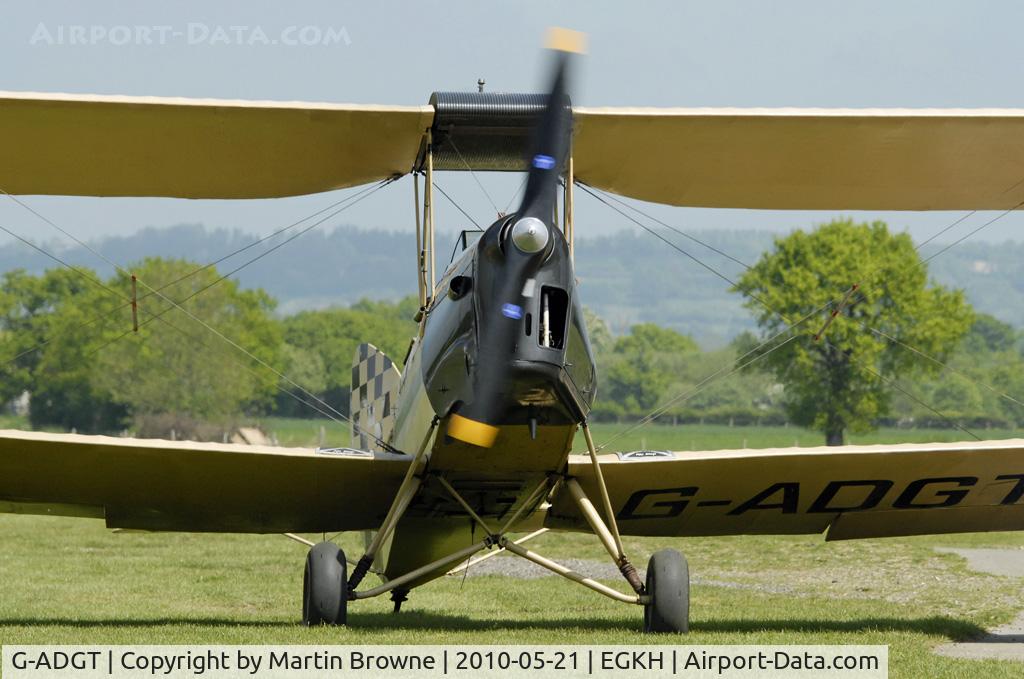 G-ADGT, 1935 De Havilland DH-82A Tiger Moth II C/N 3338, NOSE ON SHOT