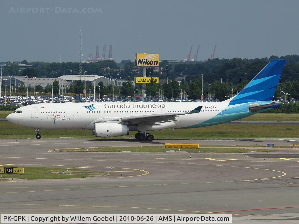PK-GPK, 2009 Airbus A330-243 C/N 1028, From the airport promenade of Schiphol