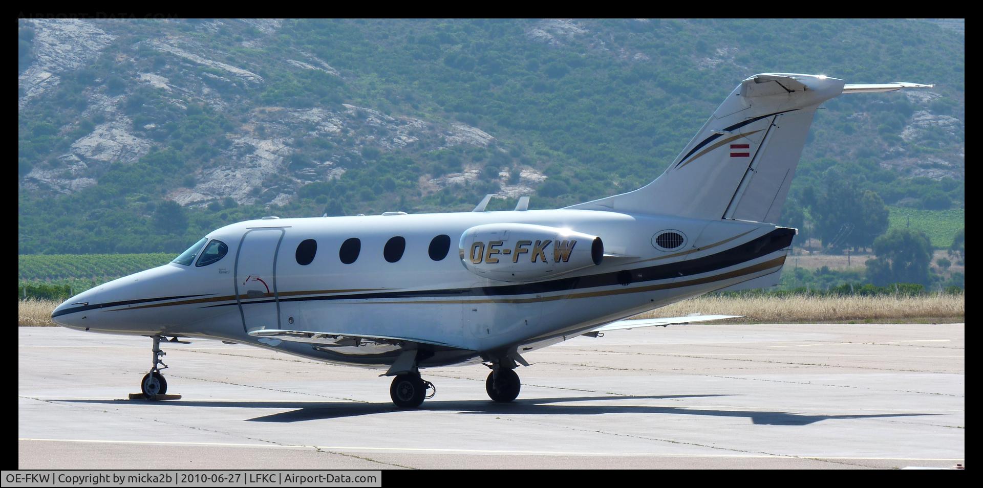 OE-FKW, 2003 Raytheon 390 Premier I C/N RB-77, Parked.
