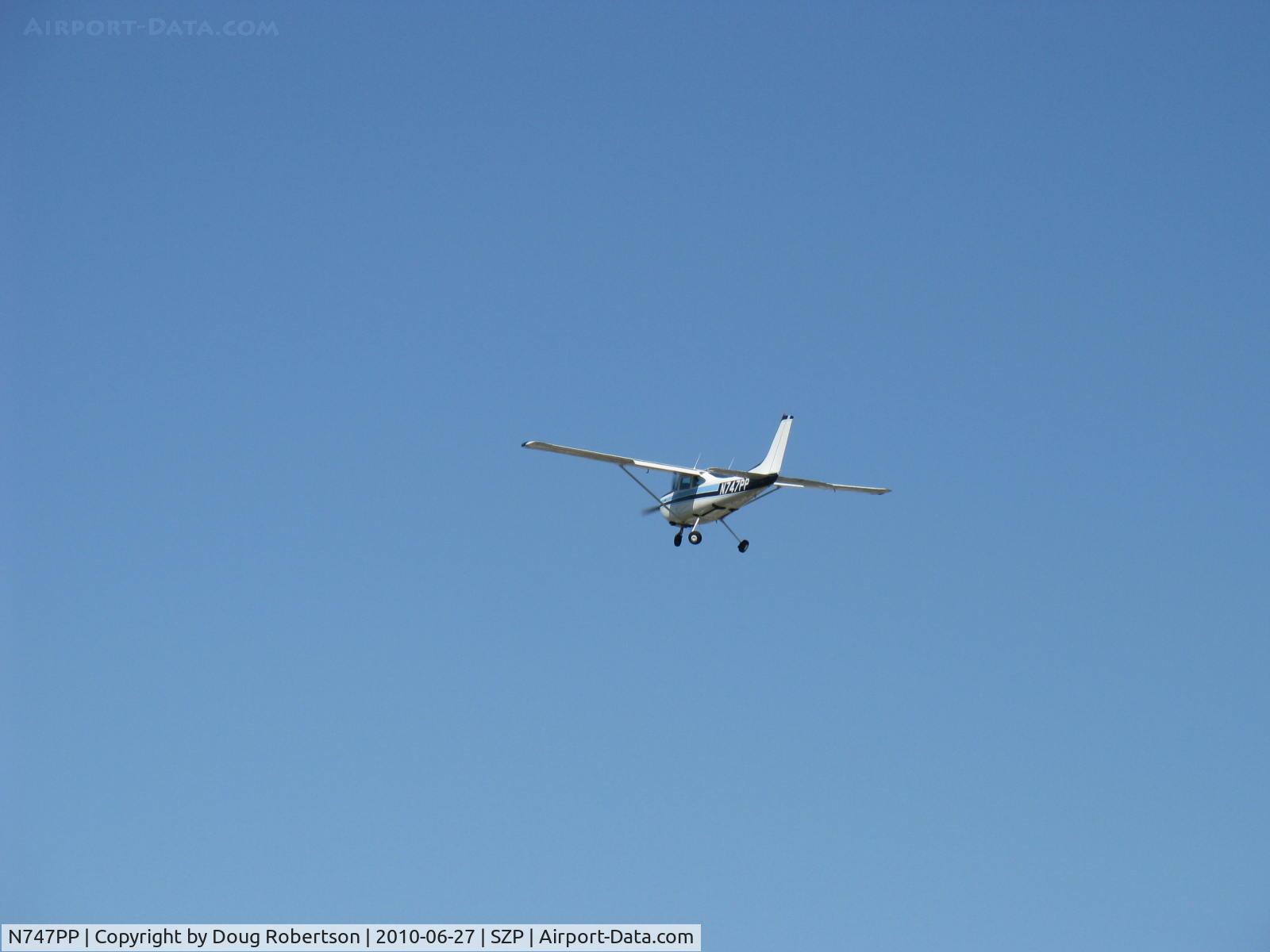 N747PP, 1980 Cessna 182R Skylane C/N R18201587, 1980 Cessna R182 SKYLANE RG, Lycoming O-54-J3C5D 235 Hp, gear coming up