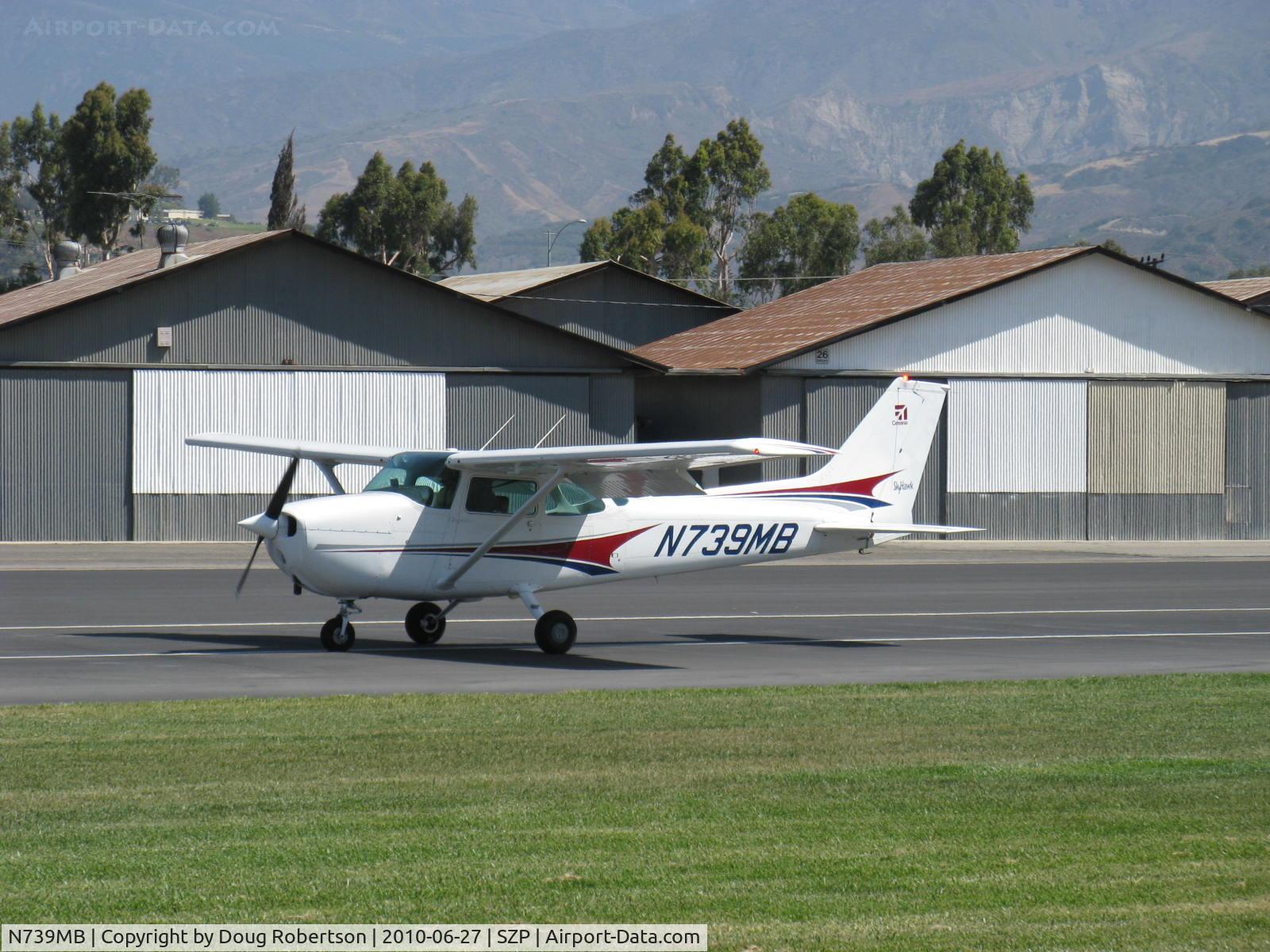 N739MB, 1978 Cessna 172N C/N 17270641, 1978 Cessna 172N SKYHAWK II, Lycoming O-320-H2AD 160 Hp,  landing roll Rwy 22