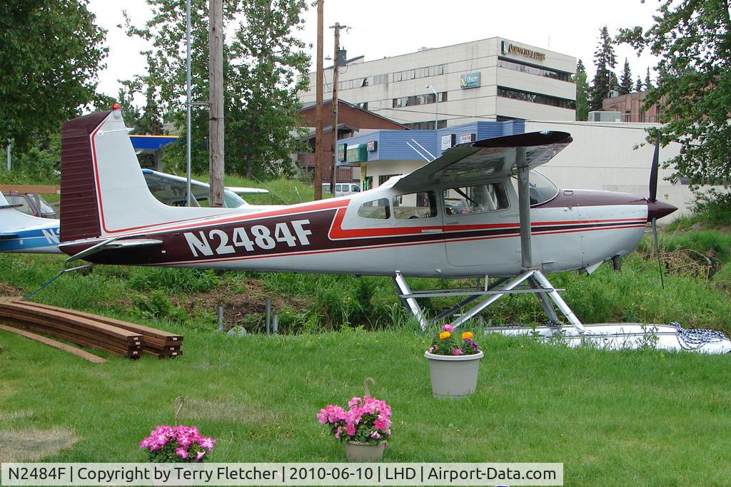 N2484F, 1966 Cessna 180H Skywagon C/N 18051686, 1966 Cessna 180H, c/n: 18051686 on Lake Hood