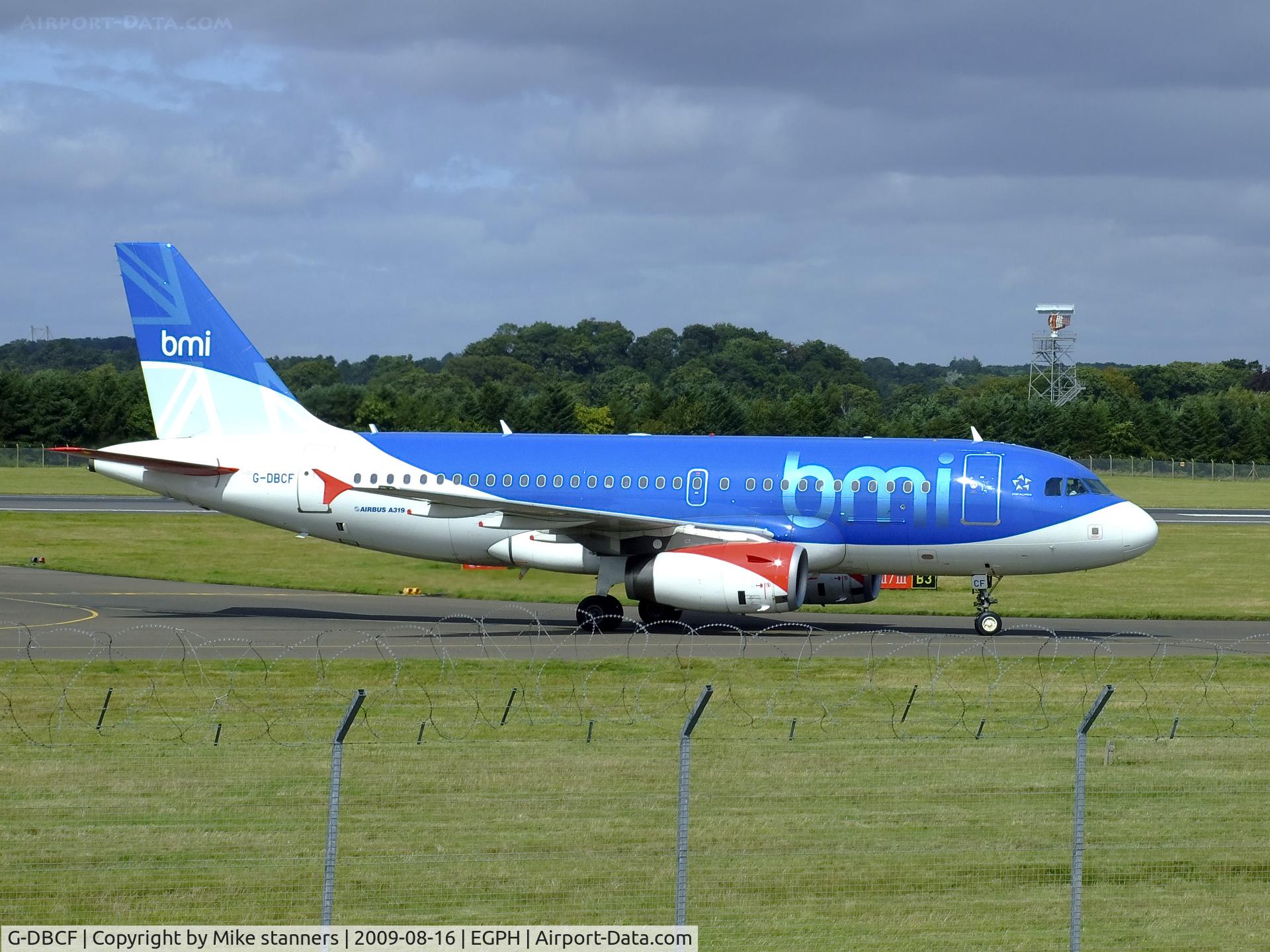 G-DBCF, 2005 Airbus A319-131 C/N 2466, BMI A319 Arrives at EDI From LHR
