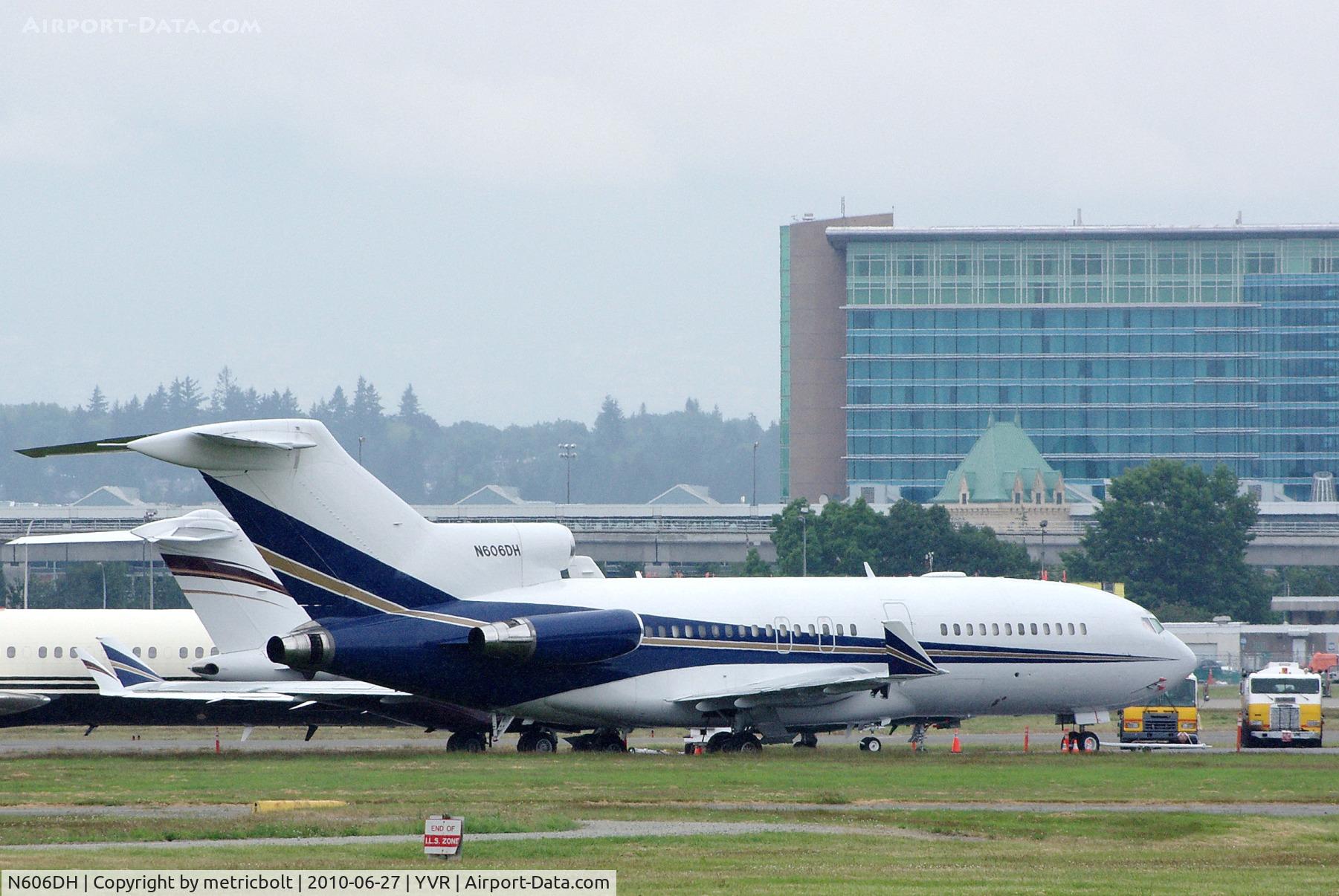 N606DH, 1964 Boeing 727-30 C/N 18365, at YVR
