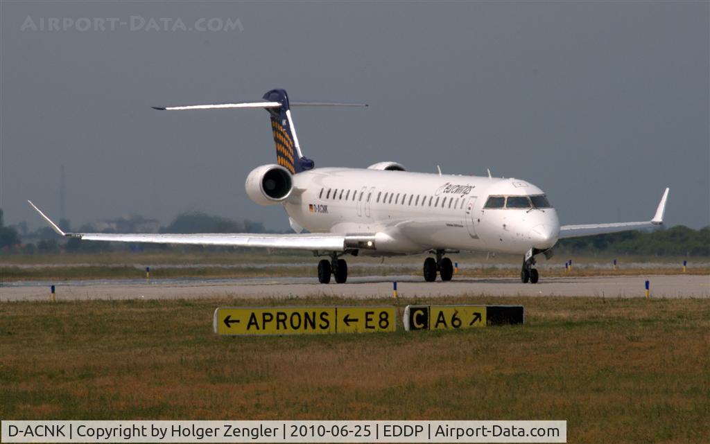 D-ACNK, 2010 Bombardier CRJ-900LR (CL-600-2D24) C/N 15251, The noon-shuttle to Frankfurt is taxiing to runway 26R