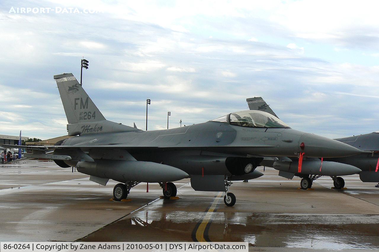 86-0264, 1986 General Dynamics F-16C Fighting Falcon C/N 5C-370, At the B-1B 25th Anniversary Airshow - Big Country Airfest, Dyess AFB, Abilene, TX