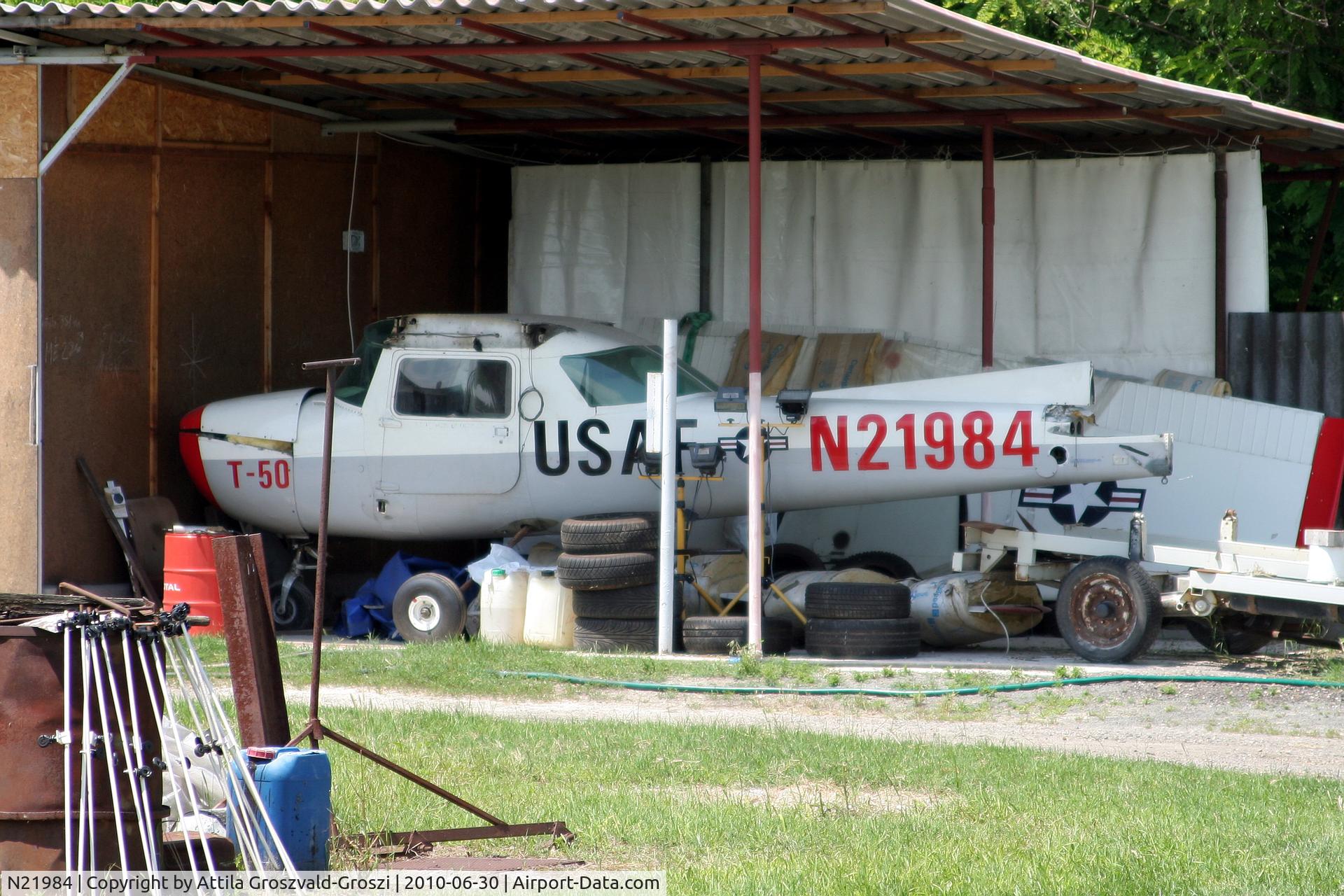 N21984, 1973 Cessna 150L C/N 15074589, Szatymaz Airfield, Hungary