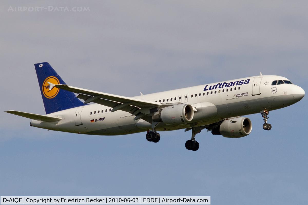 D-AIQF, 1991 Airbus A320-211 C/N 216, short final RW07R