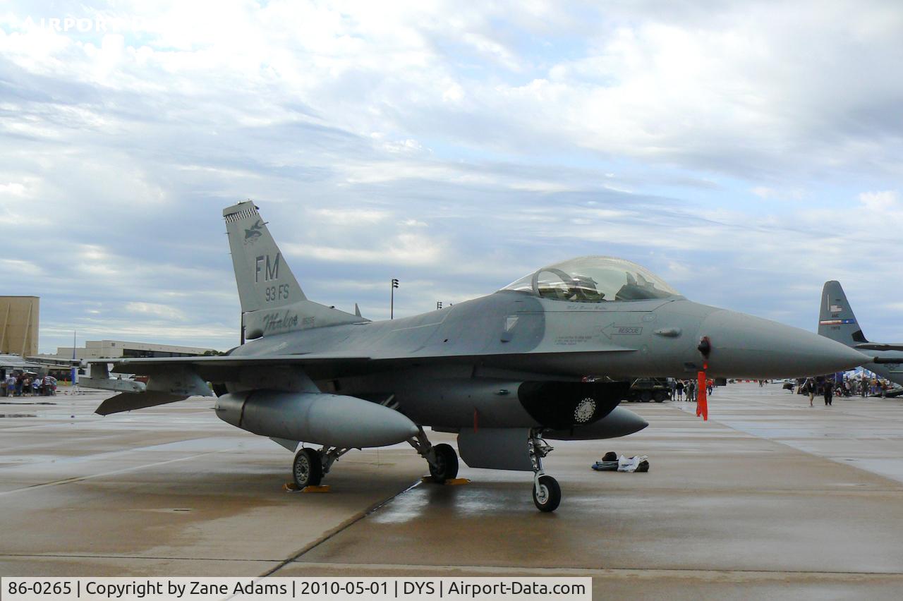 86-0265, 1987 General Dynamics F-16C Fighting Falcon C/N 5C-371, At the B-1B 25th Anniversary Airshow - Big Country Airfest, Dyess AFB, Abilene, TX